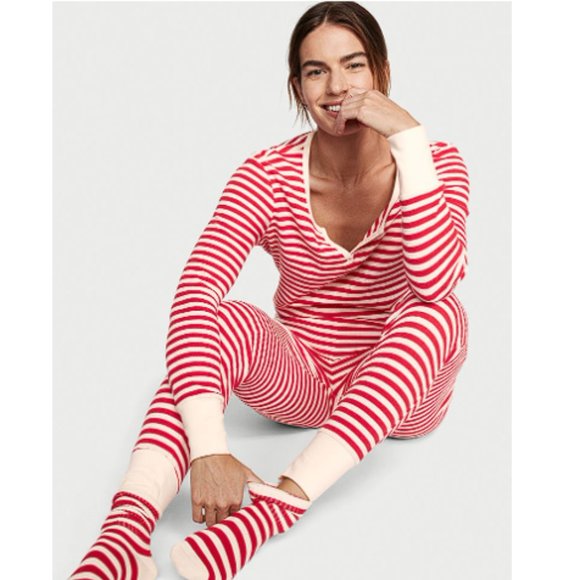 Victoria's Secret Other - Candy Cane PJs Victoria's Secret XL Thermal Long Pajama Set Adorable NWT